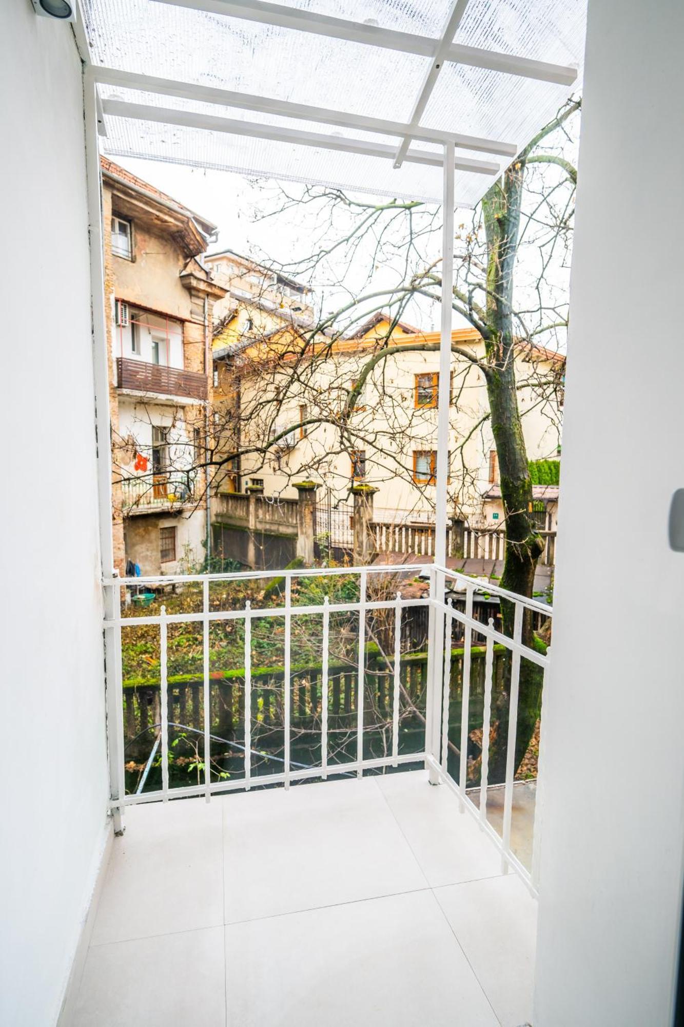 City Center Design Apartments Sarajevo Exterior photo